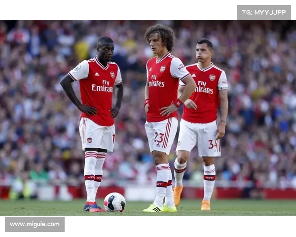 大卫路易斯在球队中的战术定位与位置选择分析