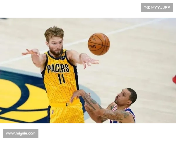 从坎贝尔在场上角色与位置变化解析其战术价值与球队影响深度探讨